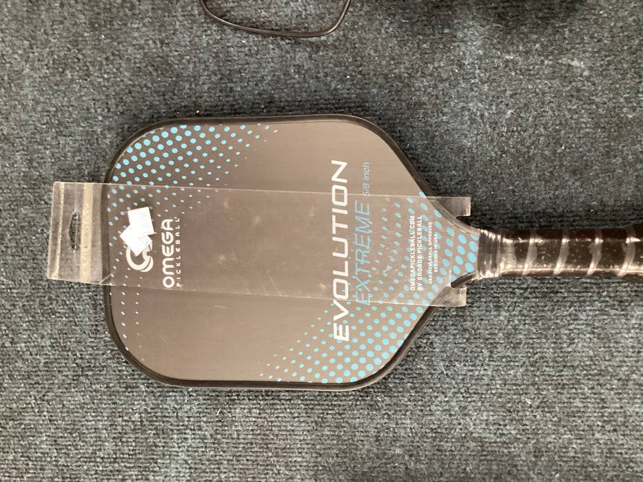 Engage Evolution Extreme 5/8 inch Omega Pickleball Paddle